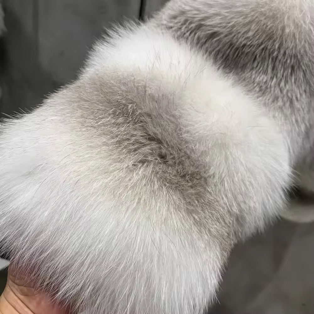 La Celestina — Frosted Silver Cropped Jacket