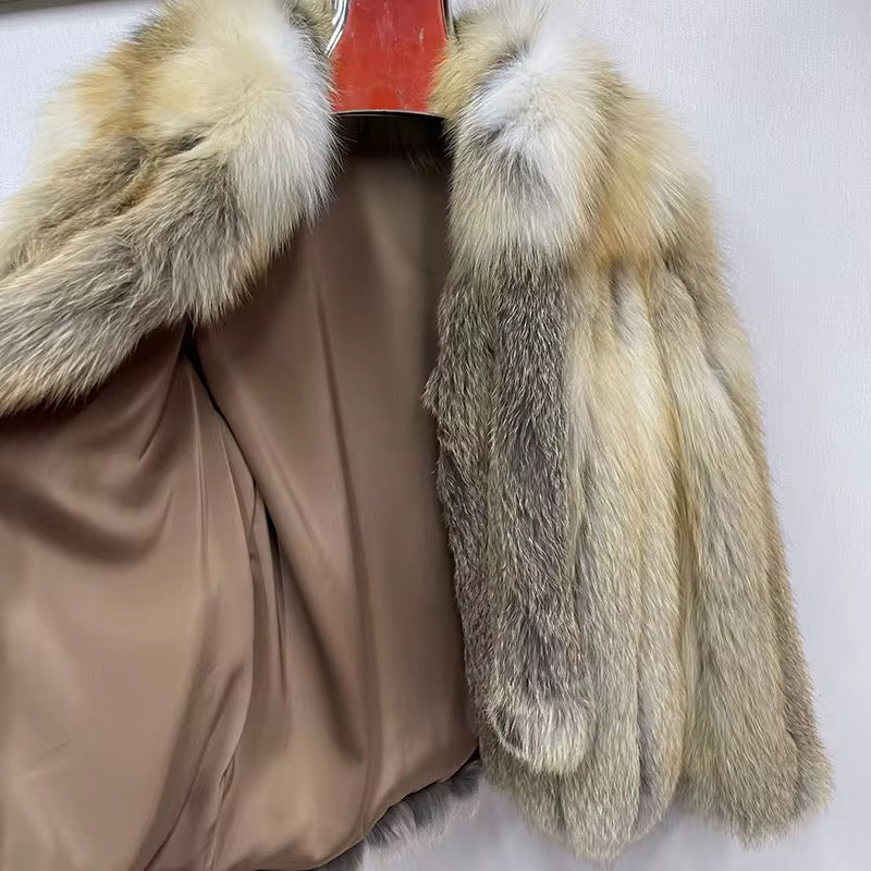 Il Selvaggio — Wild Fox Coat & Tippets